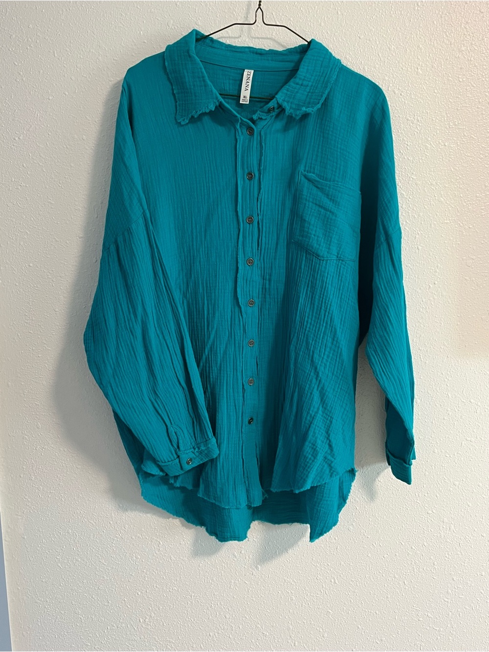 Zenana Outfitters Teal Crinkled Button-Down Shirt Size XL